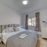 펜션 Playa Azul Beachfront Townhouse